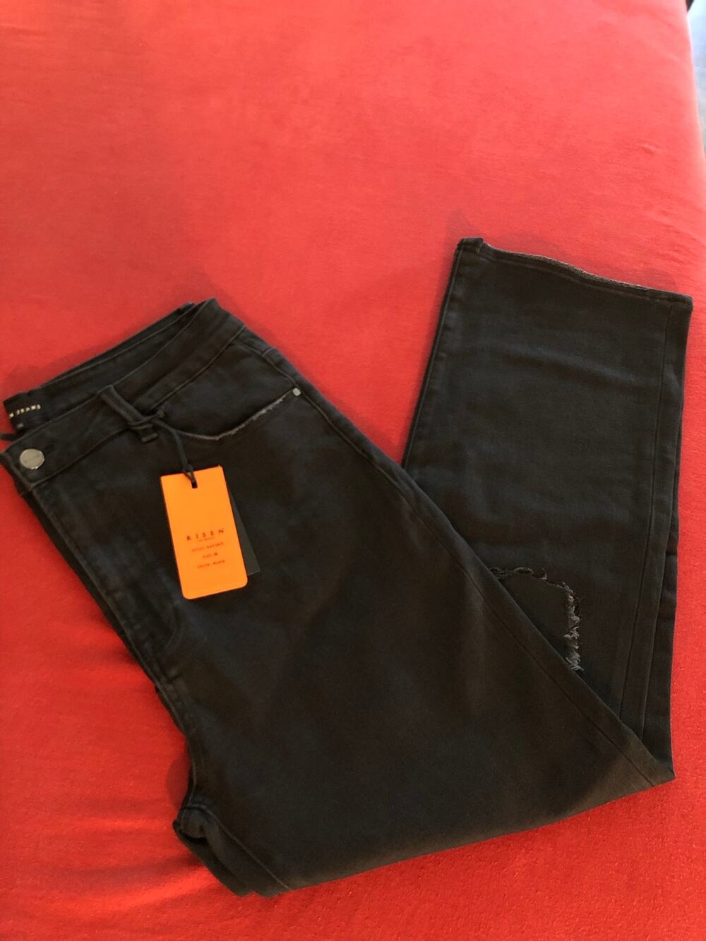 Risen NWT relaxed fit distressed black jeans Size 1XL